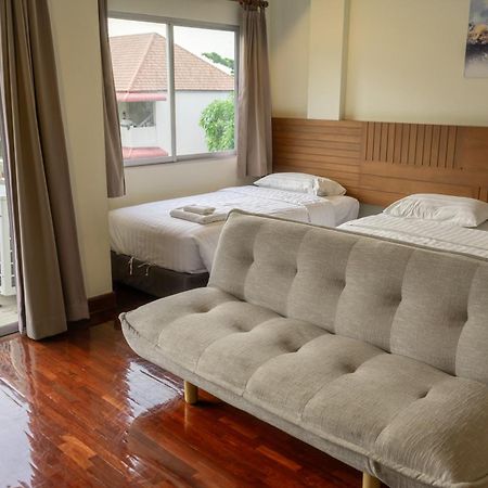 Hotel Baan Chuan Chom Pattaya Zewnętrze zdjęcie